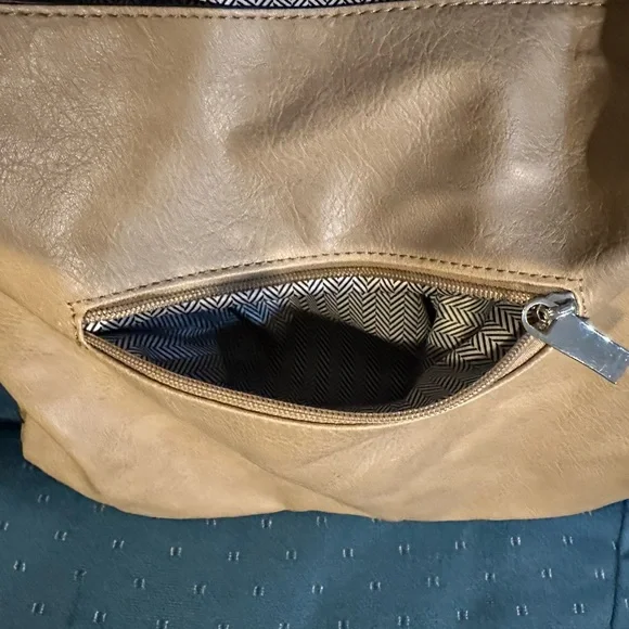 Tan Shoulder Bag - Picture 3 of 7